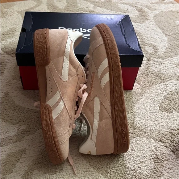 Reebok Club C Grounds - Picture 8 of 11